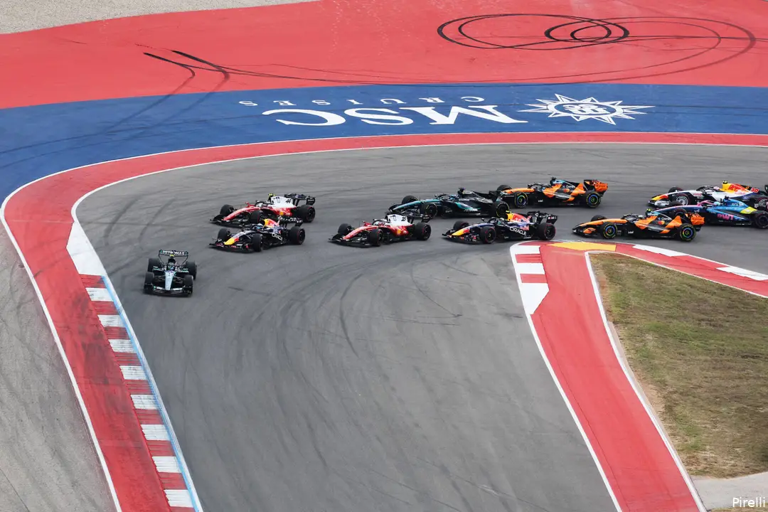 andrea-kimi-antonelli-mercedes-gp-verenigde-staten-cota-2026-zondag-bocht-een