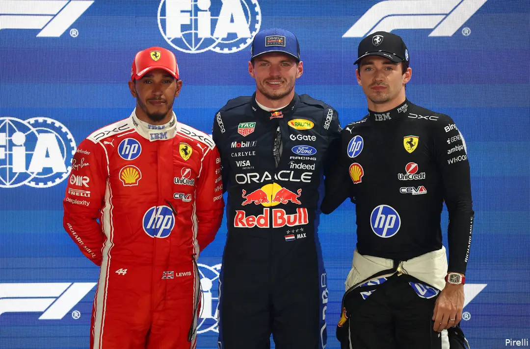 max-verstappen-red-bull-racing-gp-singapore-2026-zaterdag-poleposition-lewis-hamilton-charles-leclerc-ferrari-3