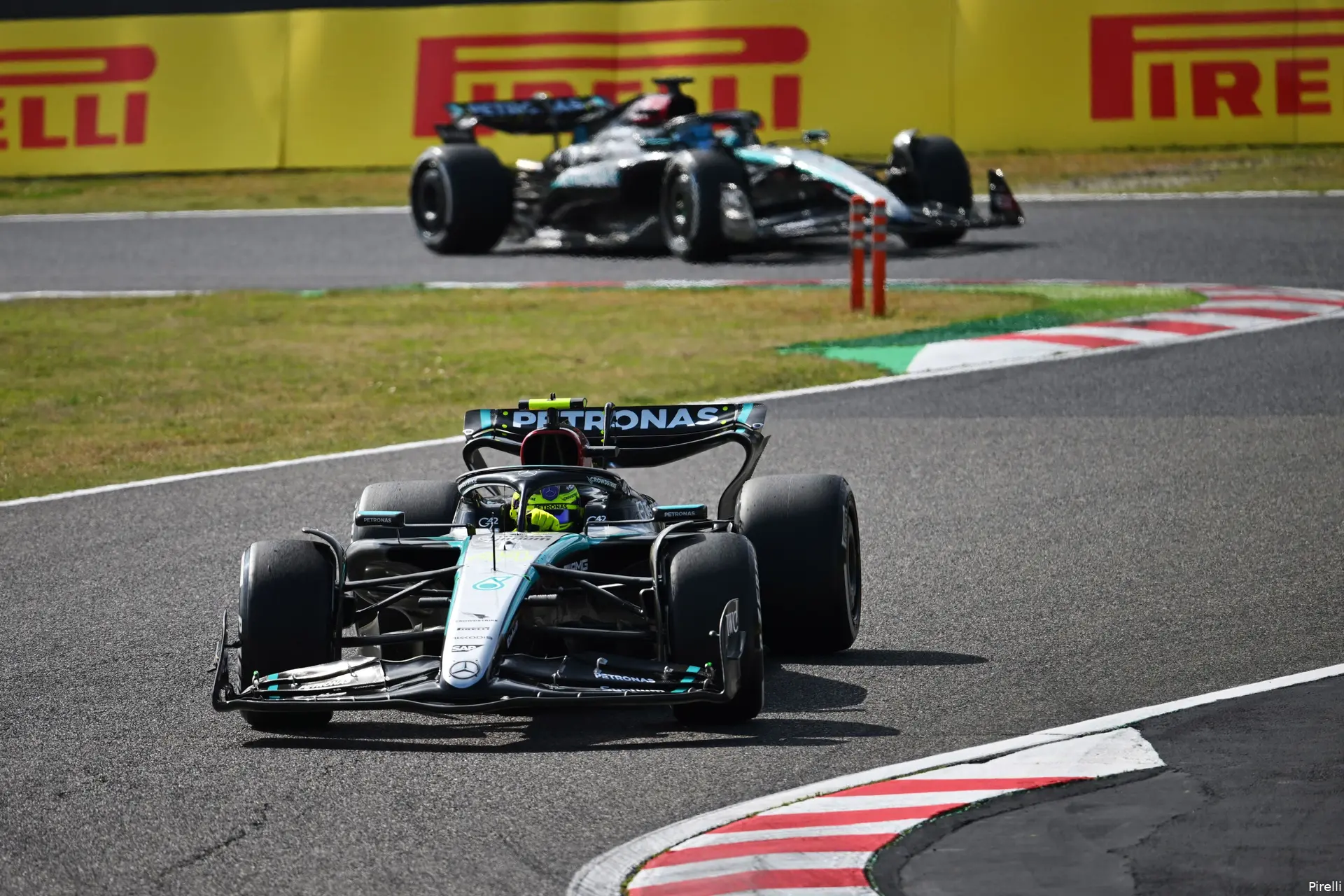 lewis hamilton mercedes japan