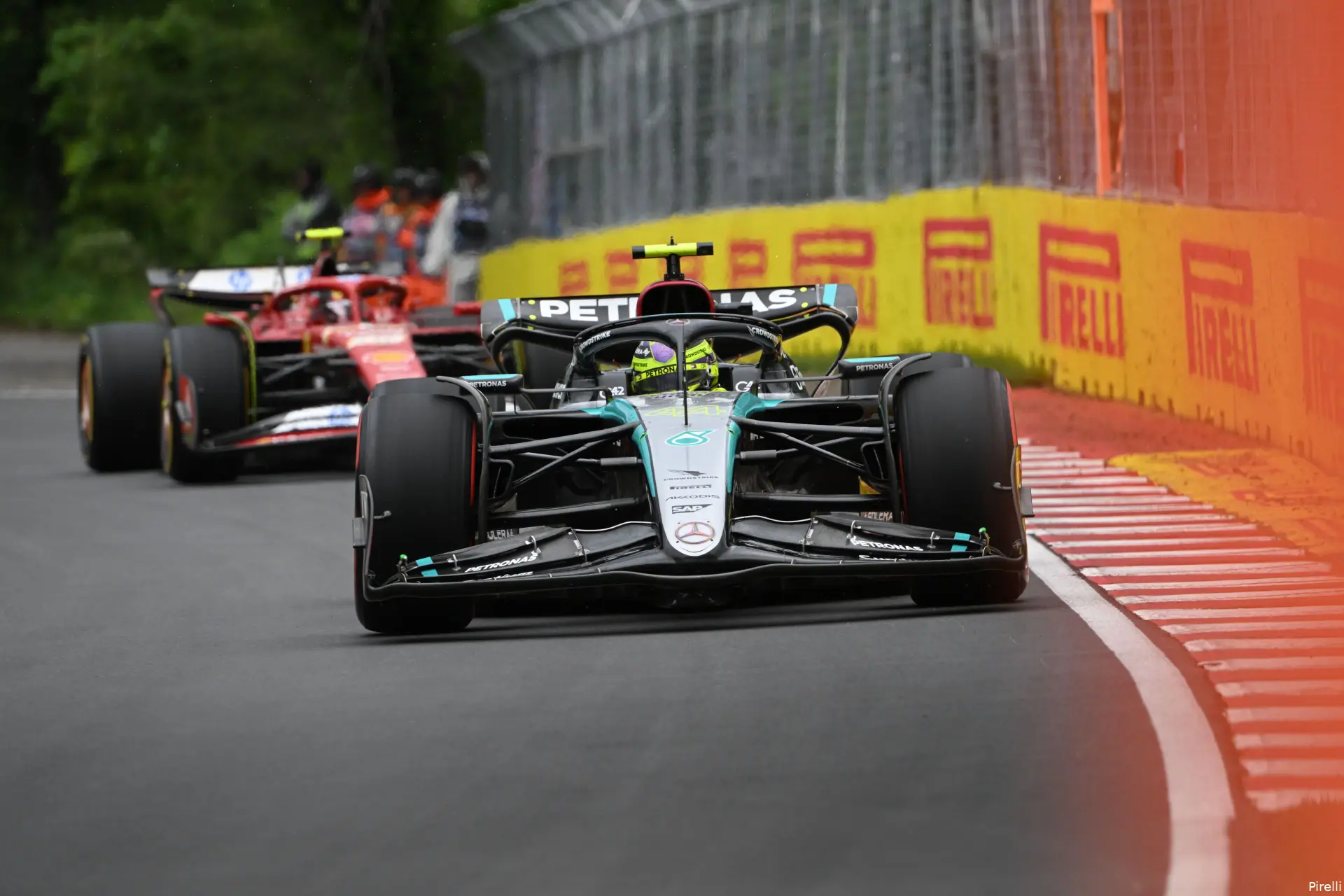 hamilton lewis mercedes vrijdag canada