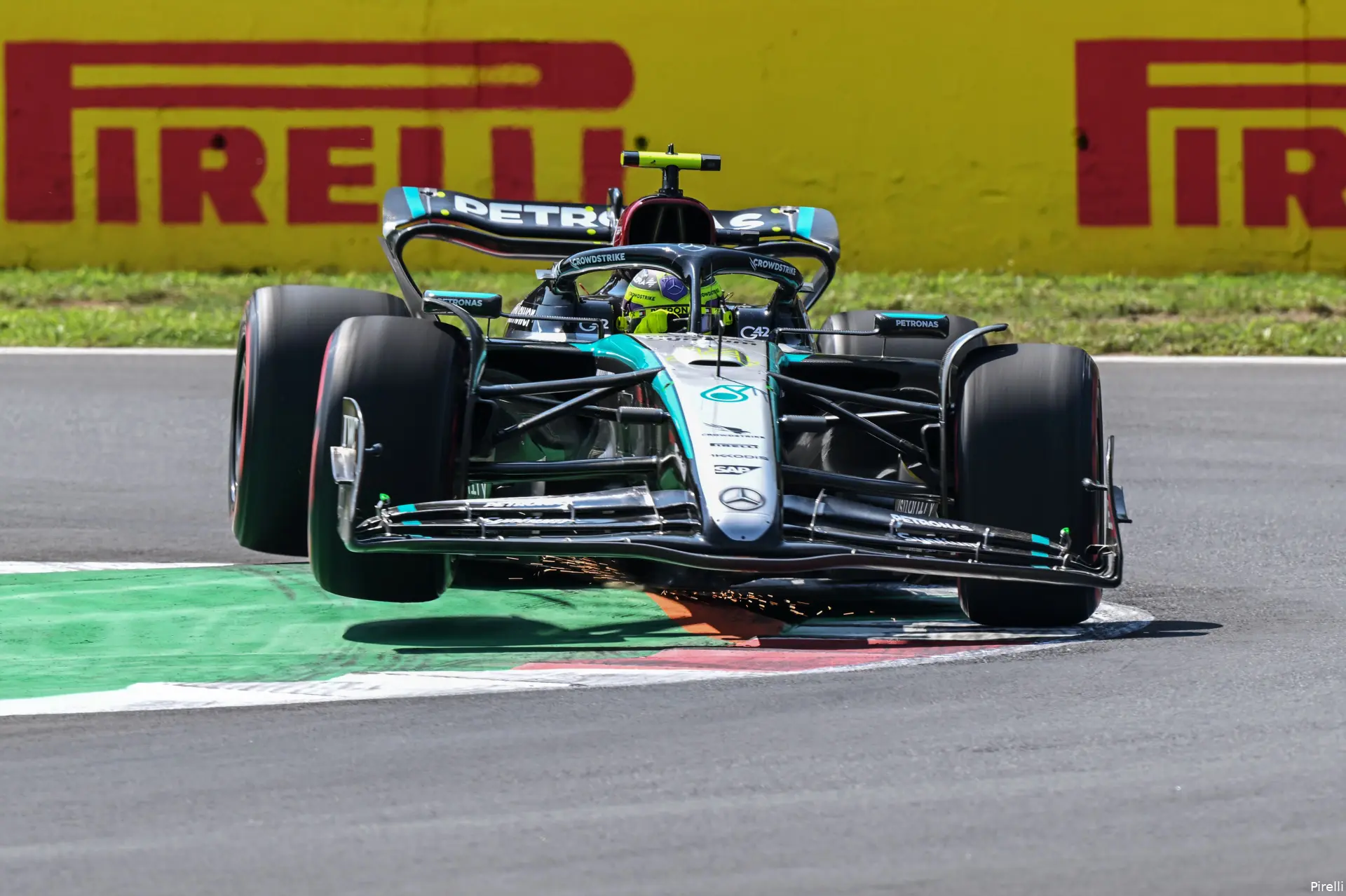 pirelli lewis hamilton mercedes vrijdag gp italie 2024
