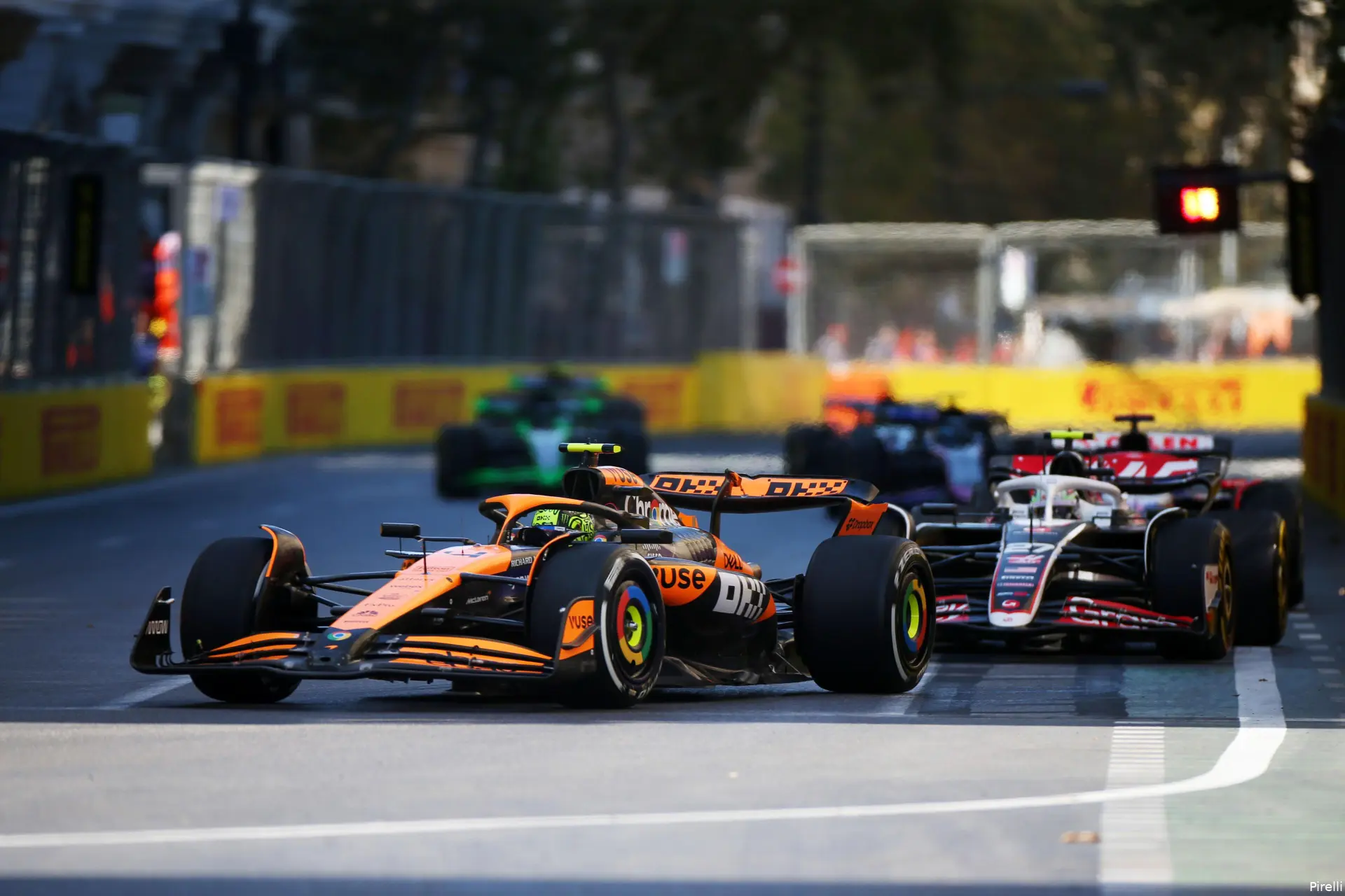 lando norris mclaren pirelli azerbeidzjan zondag 2024 2