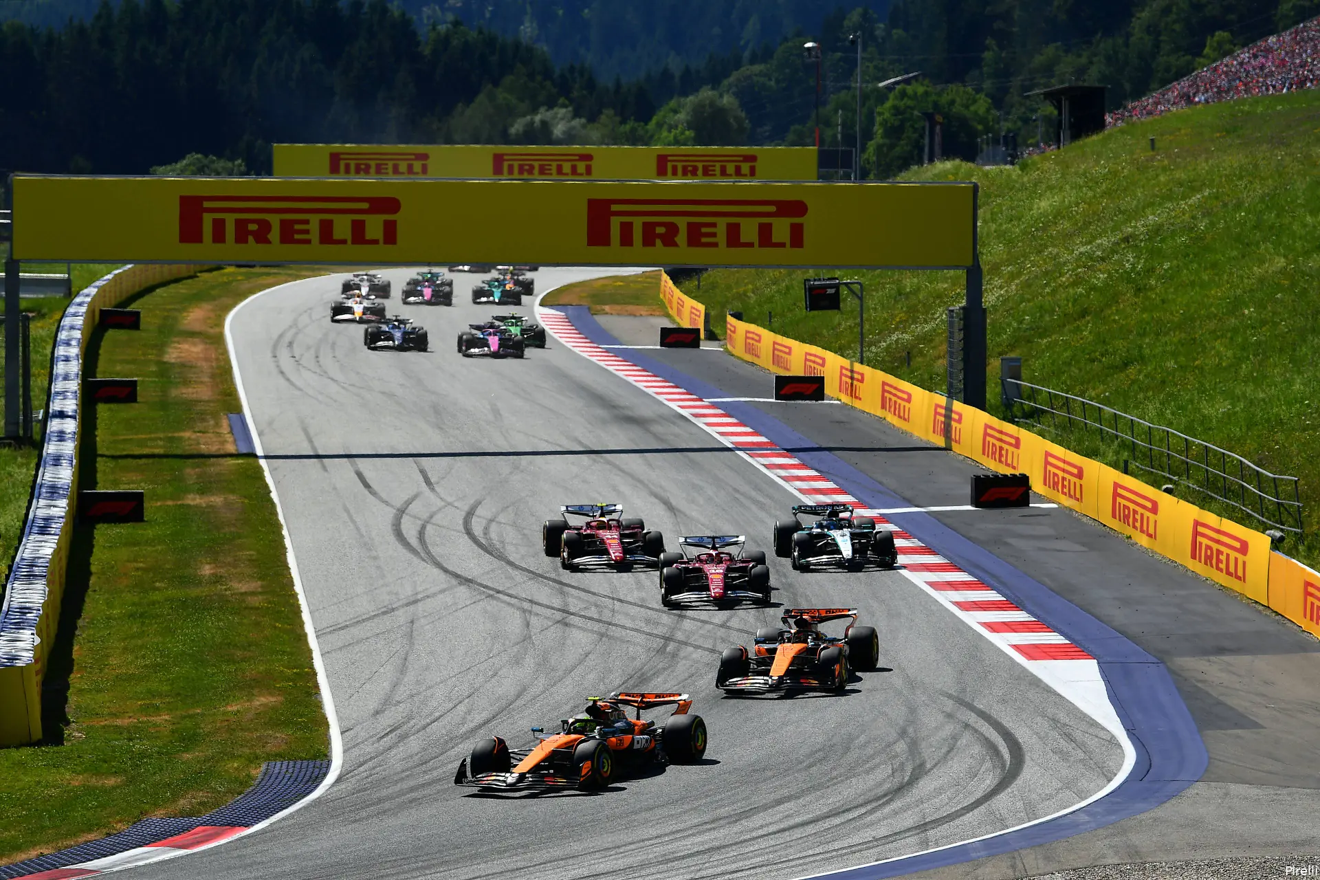 start lando norris oscar piastri charles leclerc lewis hamilton george russell19 sunday spielberg 2025