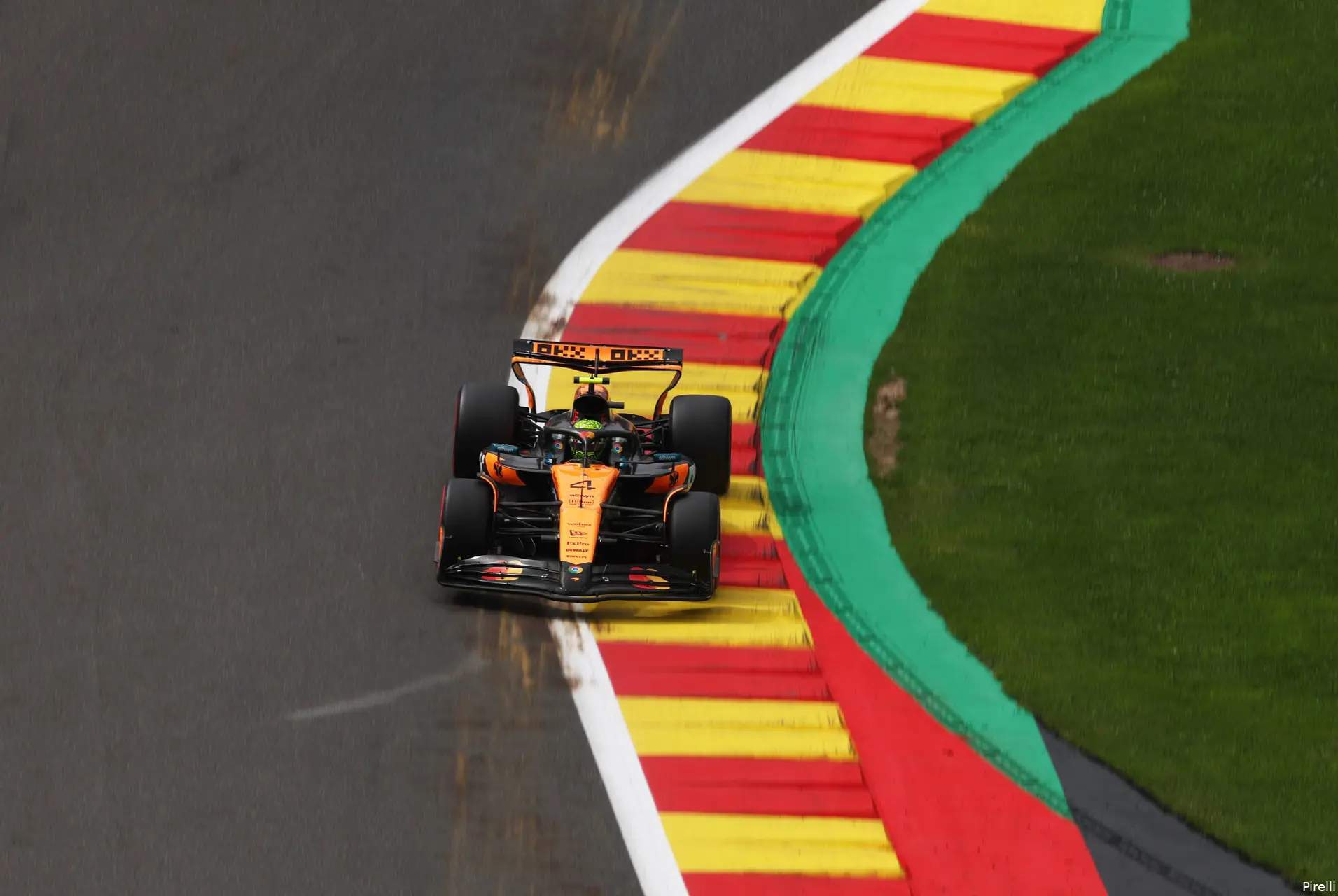 pirelli-mclaren-lando-norris-gp-belgie-2025-zaterdag