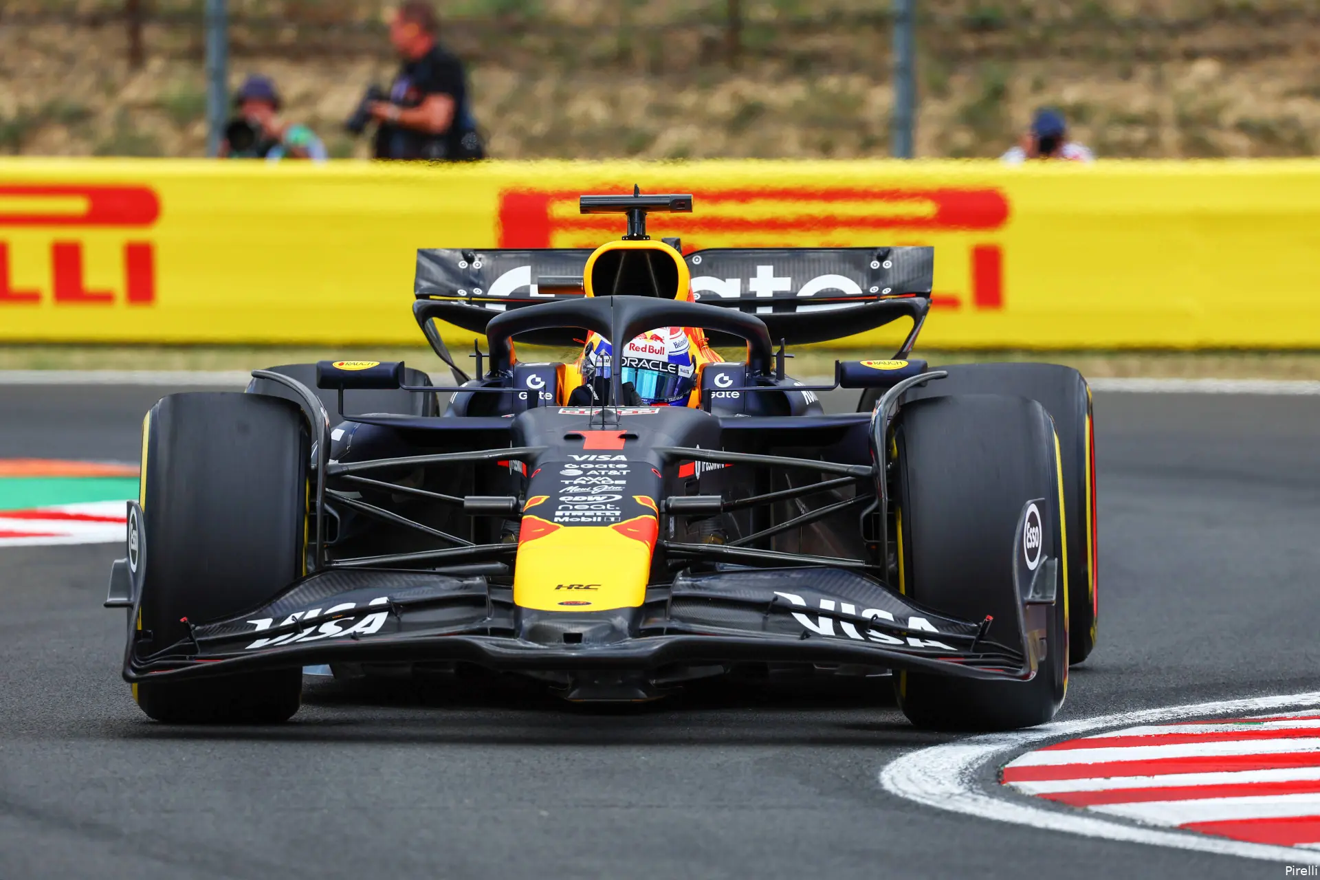 pirelli-max-verstappen-red-bull-racing-gp-hongarije-2025-vrijdag