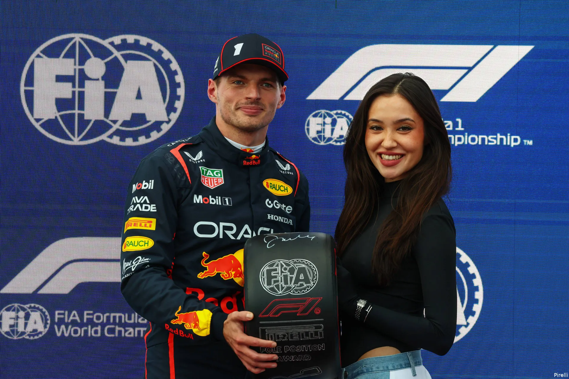 pirelli-max-verstappen-red-bull-racing-gp-azerbeidzjan-2025-zaterdag-pole-2