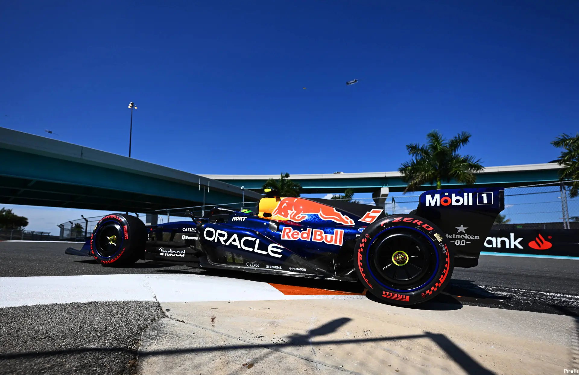 pirelli-isack-hadjar-red-bull-racing-gp-miami-2026-zaterdag