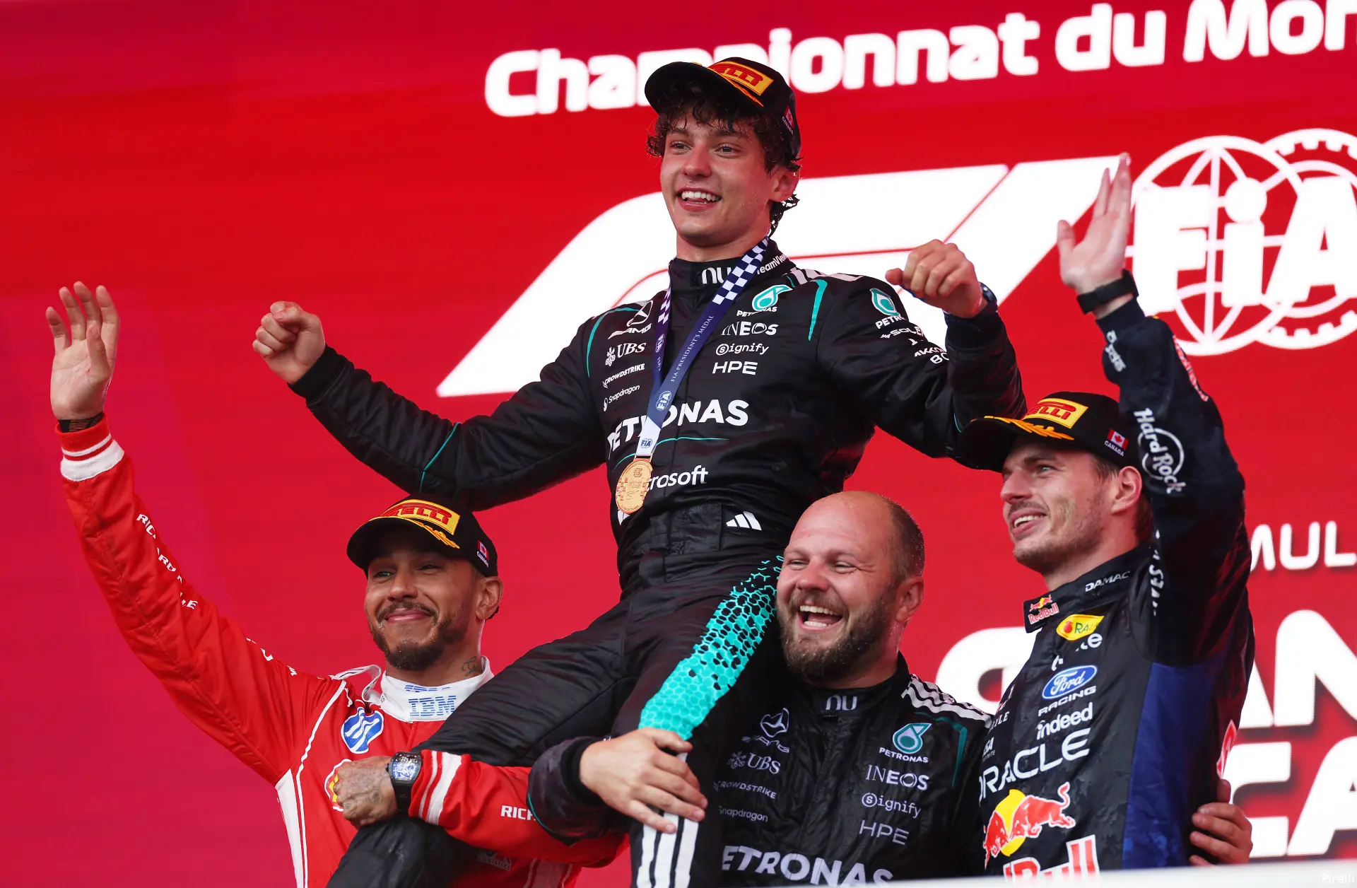 podium-lewis-hamilton-ferrari-max-verstappen-red-bull-racing-kimi-antonelli-mercedes-2026-zondag-race-canada