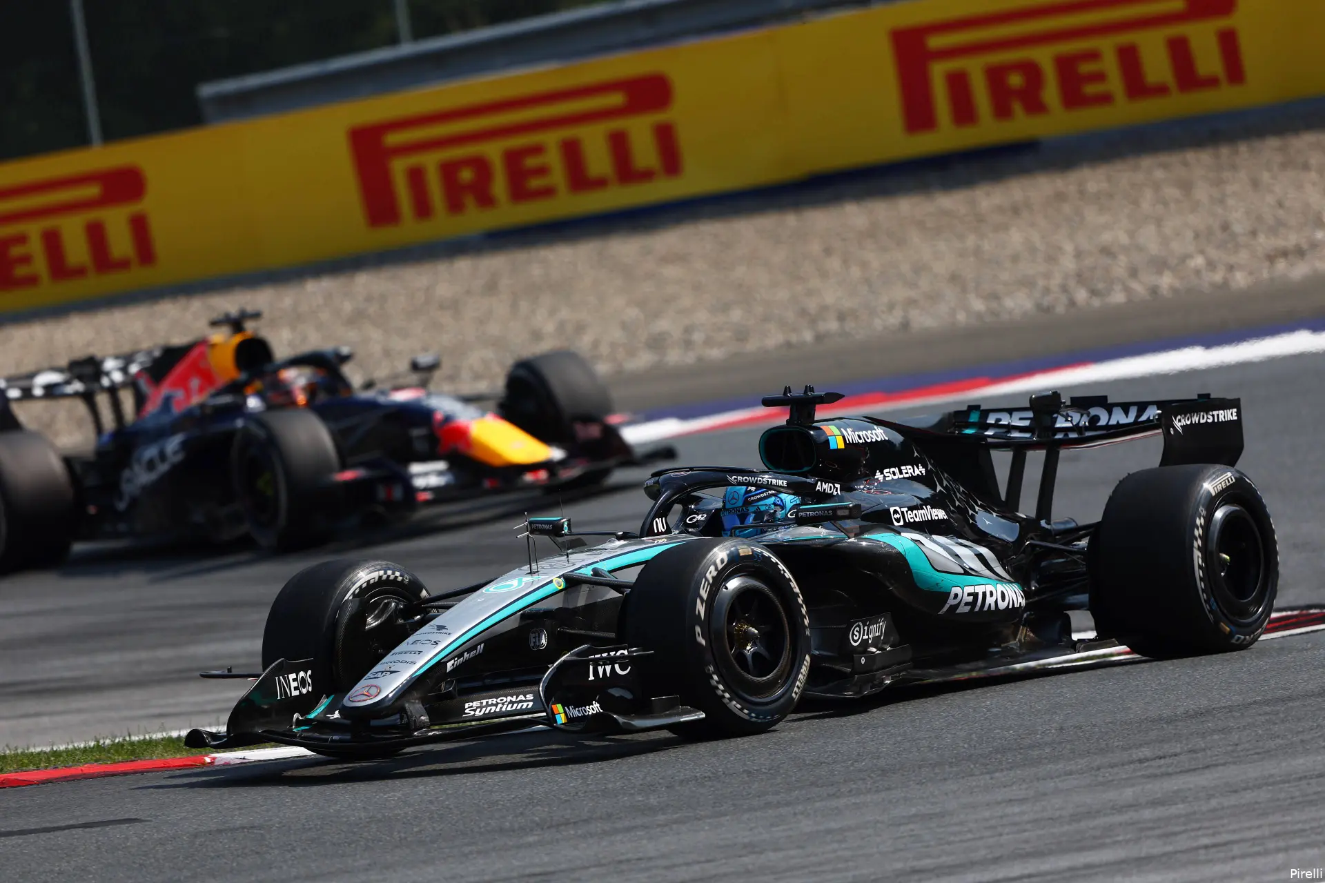 pirelli-max-verstappen-red-bull-racing-gp-oostenrijk-2026-zondag-george-russell-mercedes