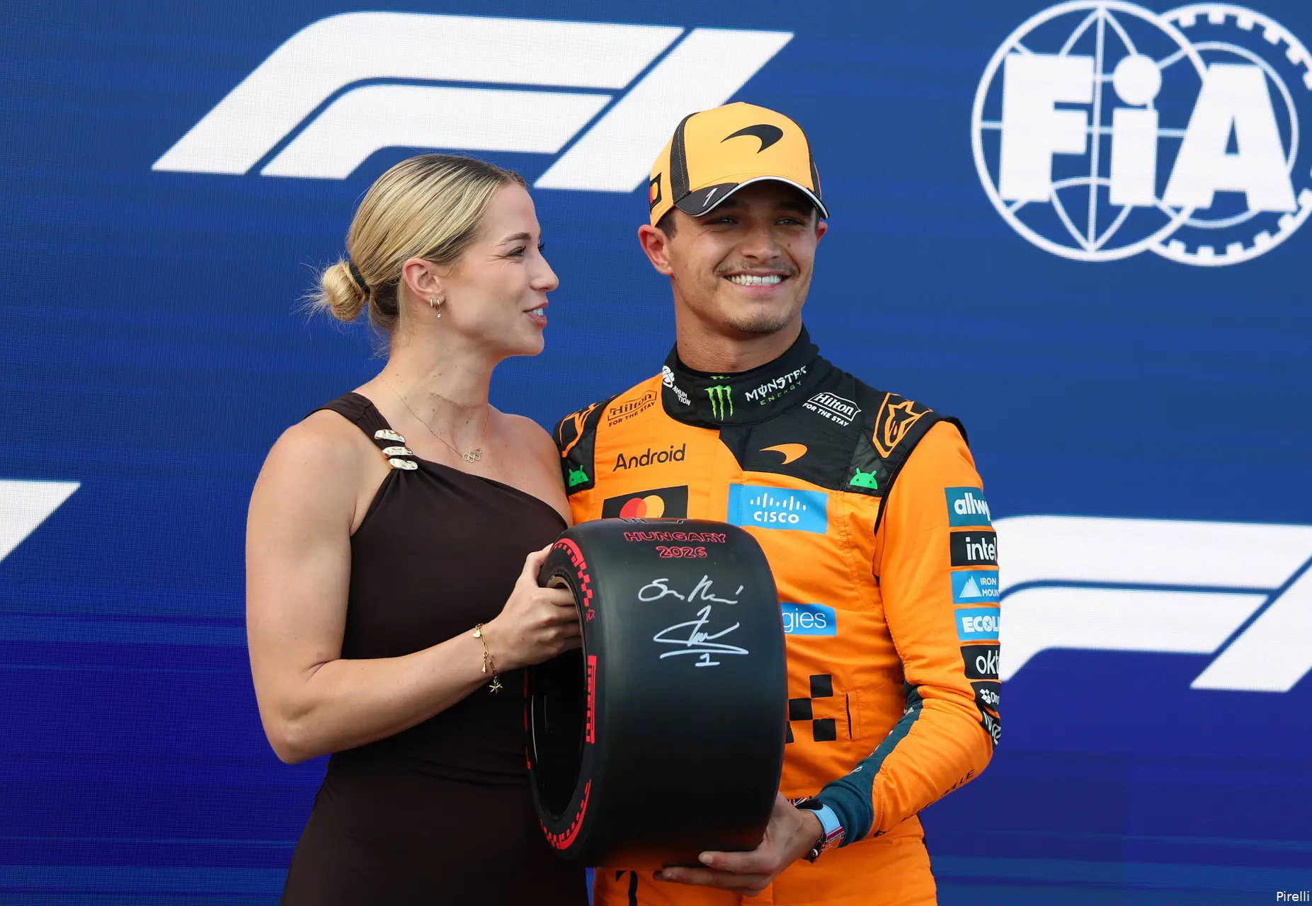 lando-norris-mclaren-gp-hongarije-2026-zaterdag-pirelli-pole