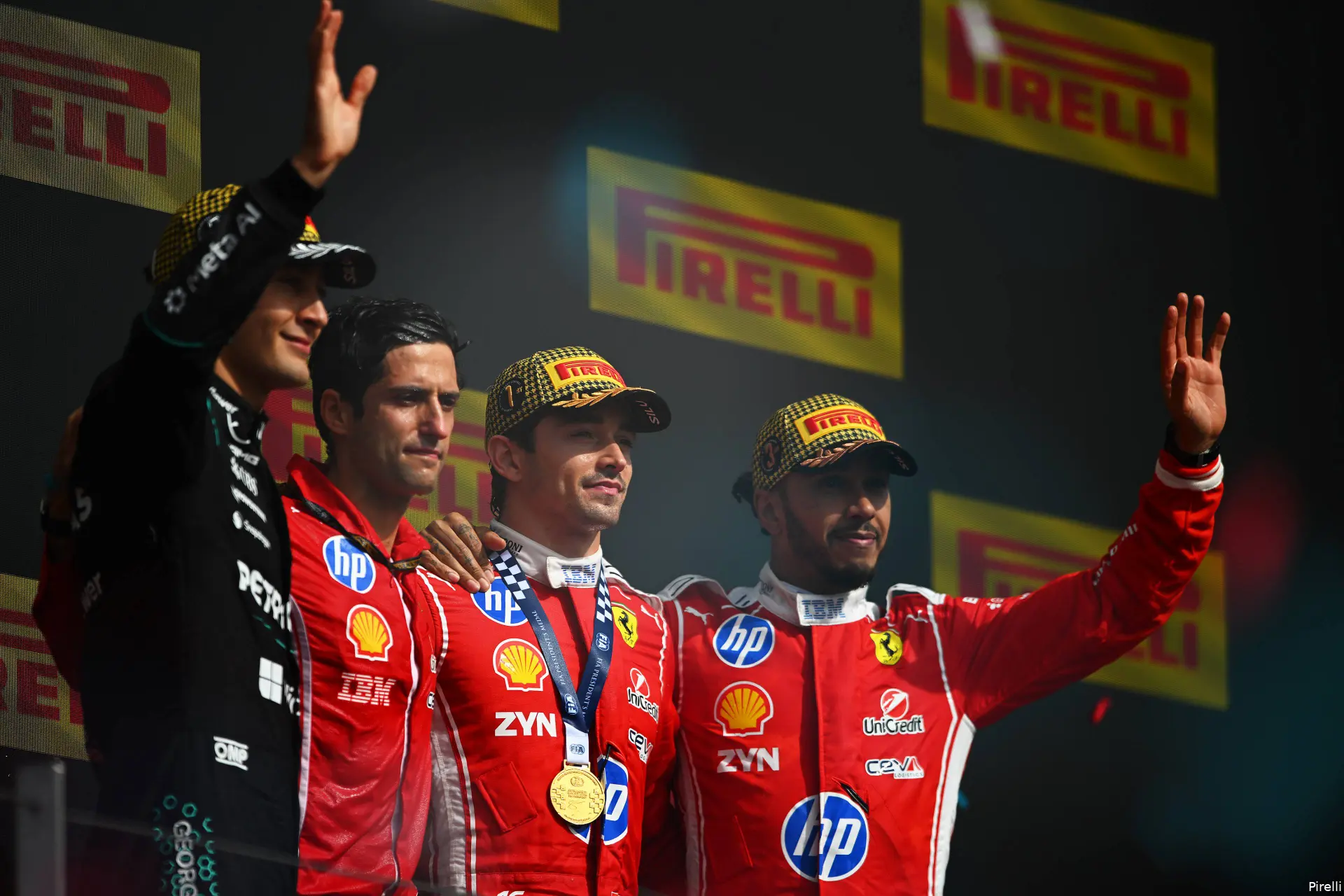 pirelli-george-russell-mercedes-charles-leclerc-lewis-hamilton-ferrari-gp-groot-brittannie-2026-zondag-3