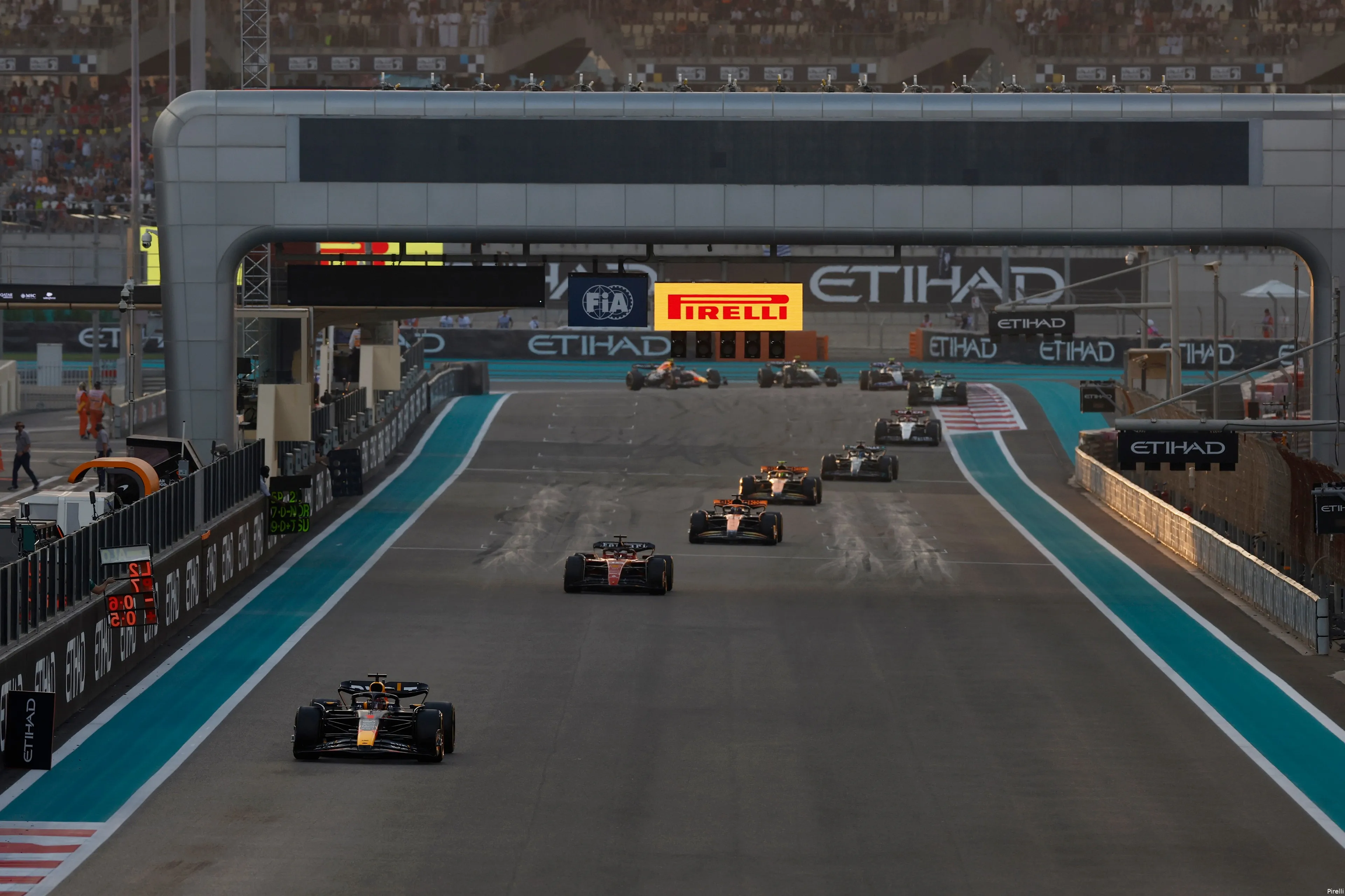 abu dhabi max verstappen charles leclerc mclaren sunday yasmarina 2023