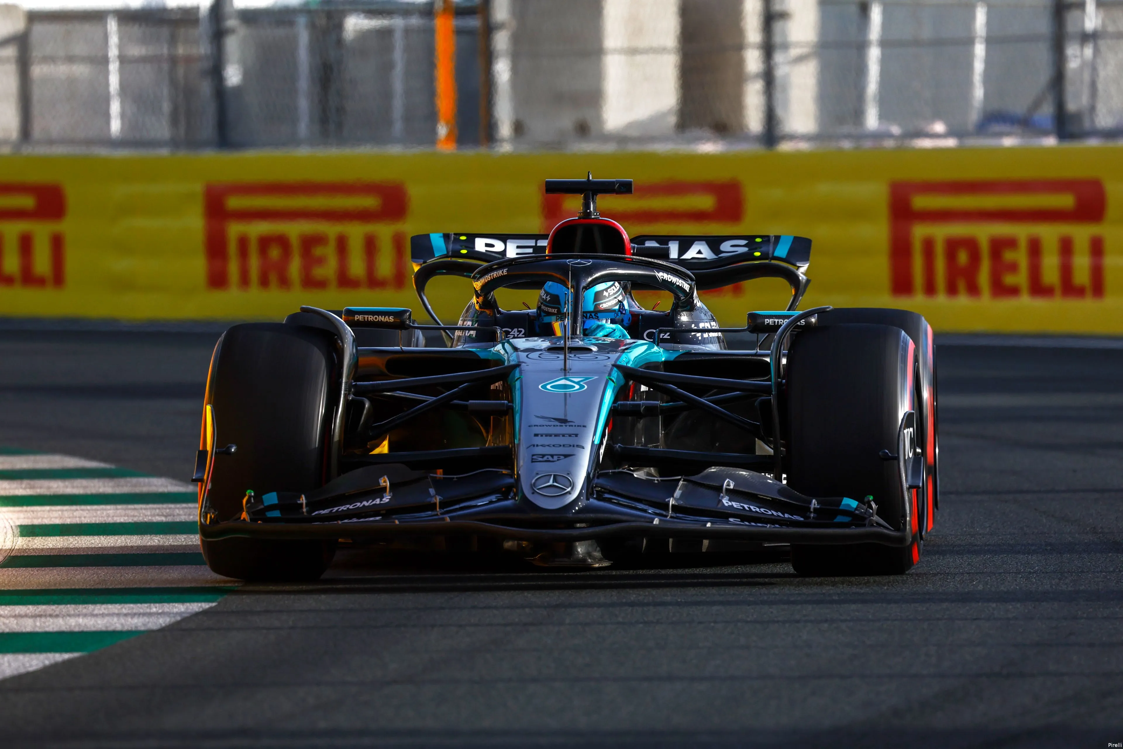 george russell mercedes w15 saoedi arabie 1