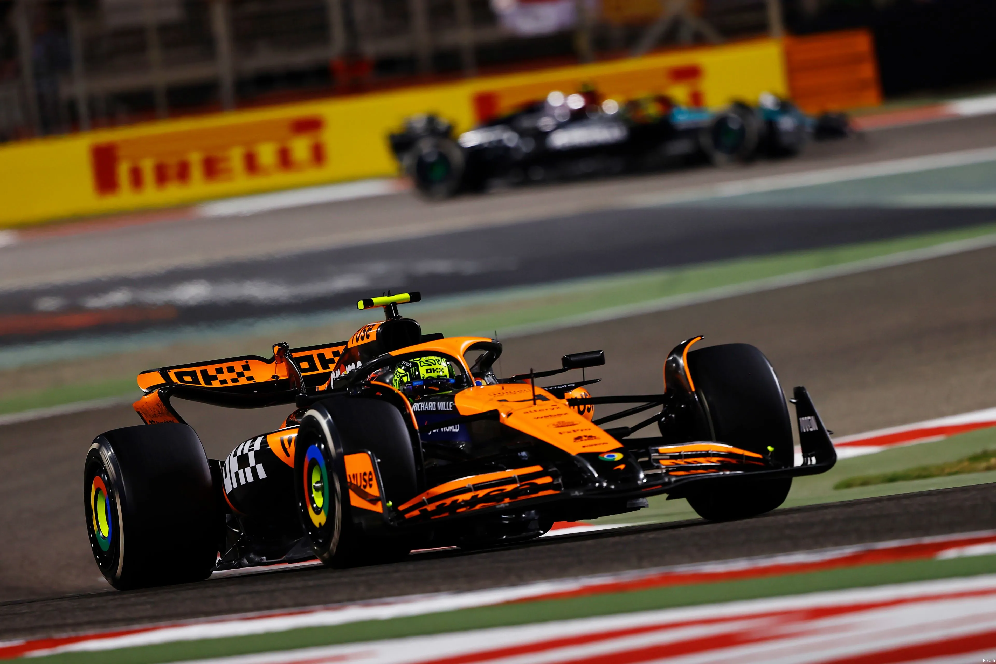 lando norris bahrein pirelli 2024