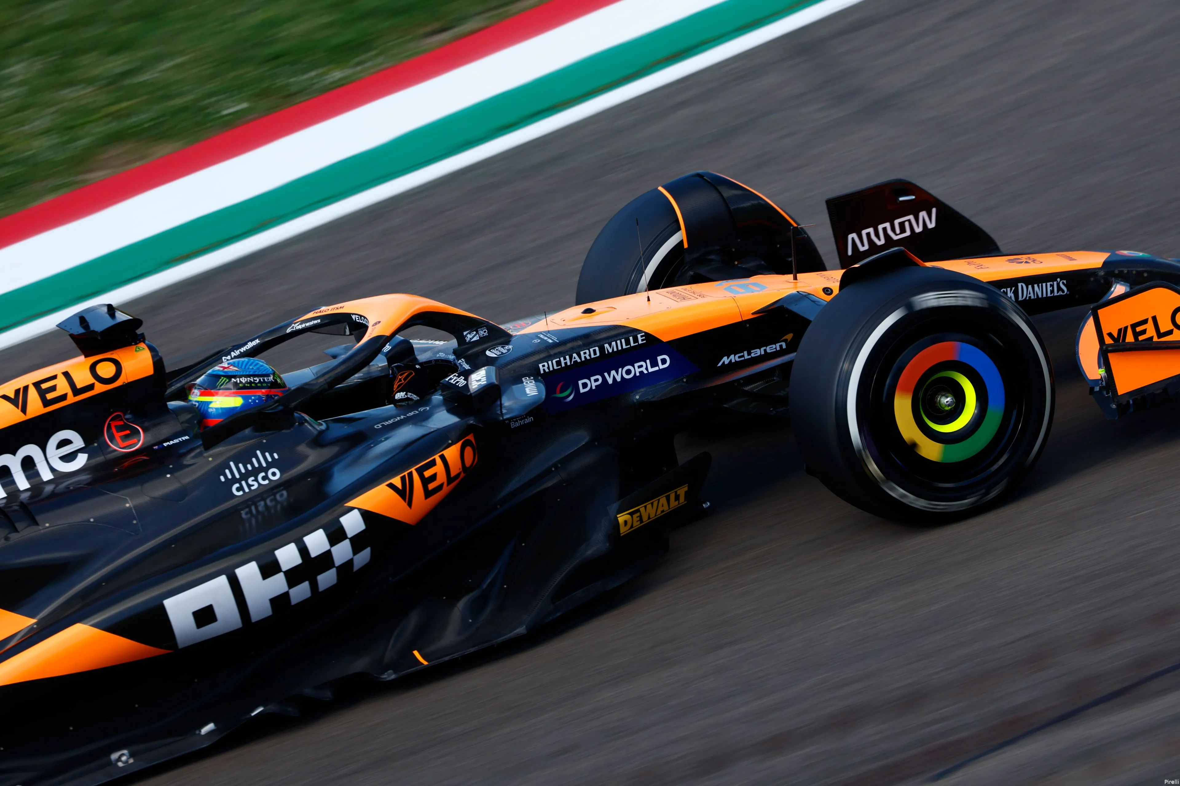 oscar piastri mclaren 37 friday imola 2024