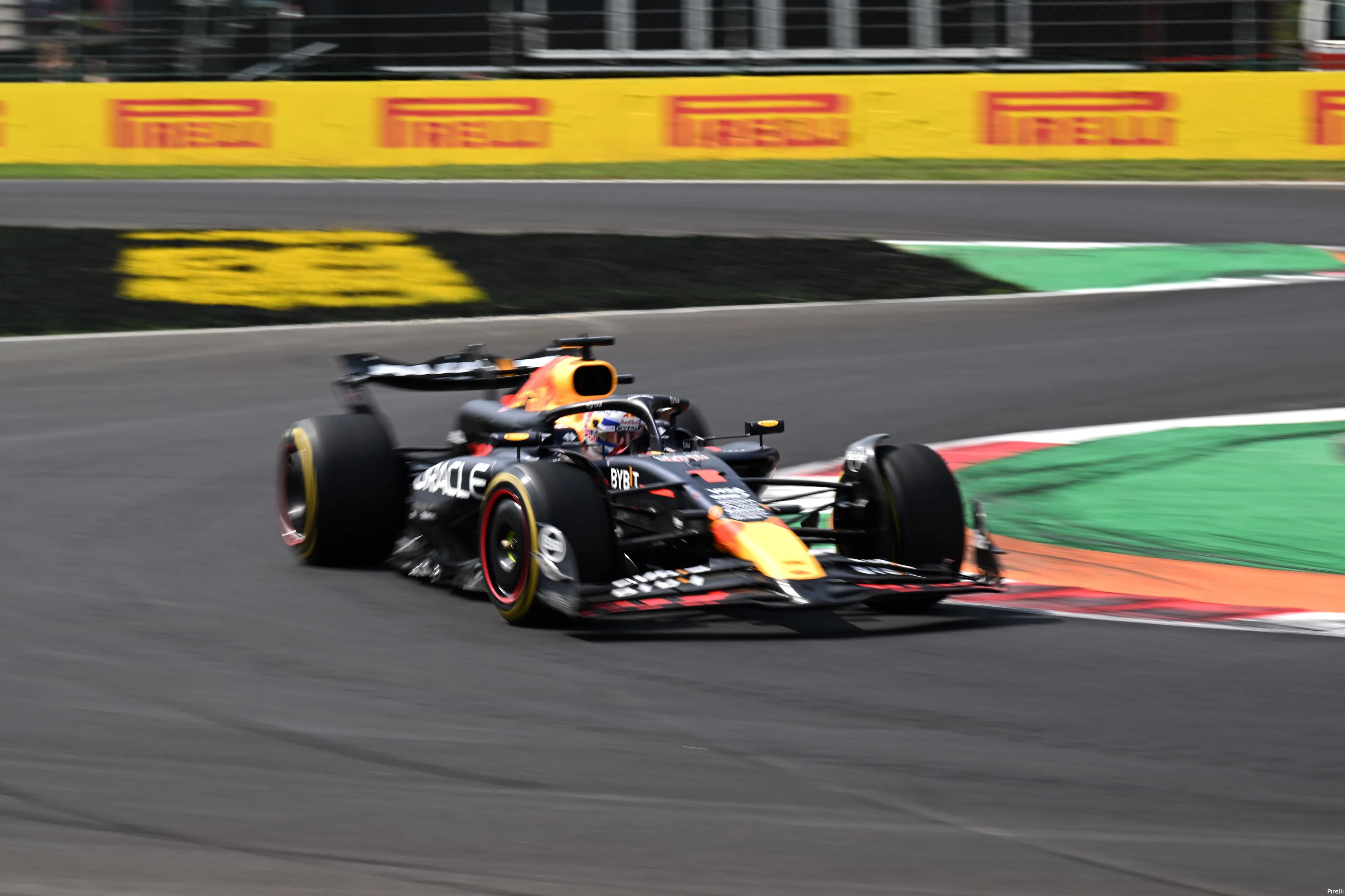 pirelli max verstappen red bull racing gp italie zaterdag 2024