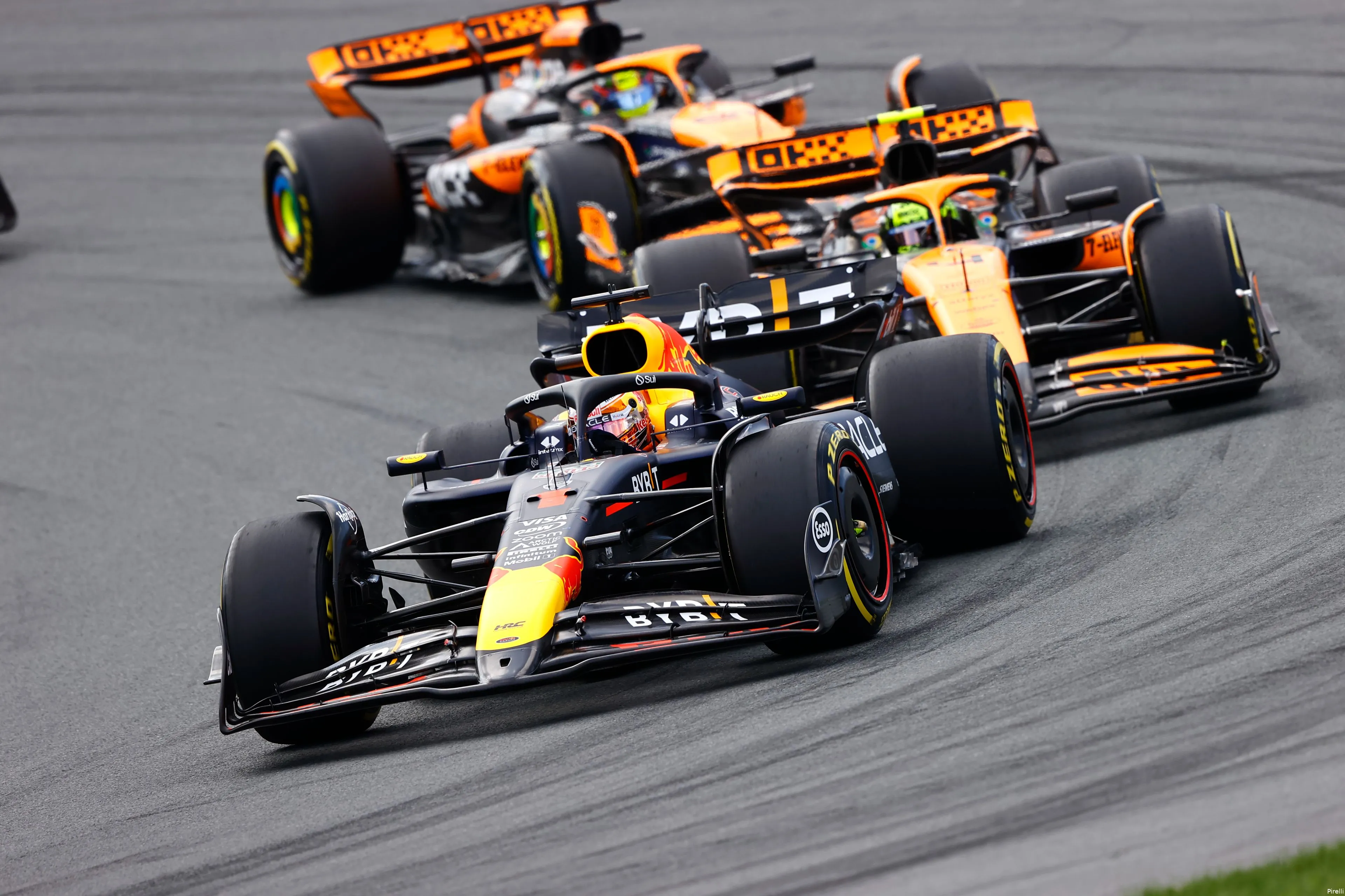 pirelli max verstappen red bull racing lando norris oscar piastri mclaren gp nederland zondag 2024