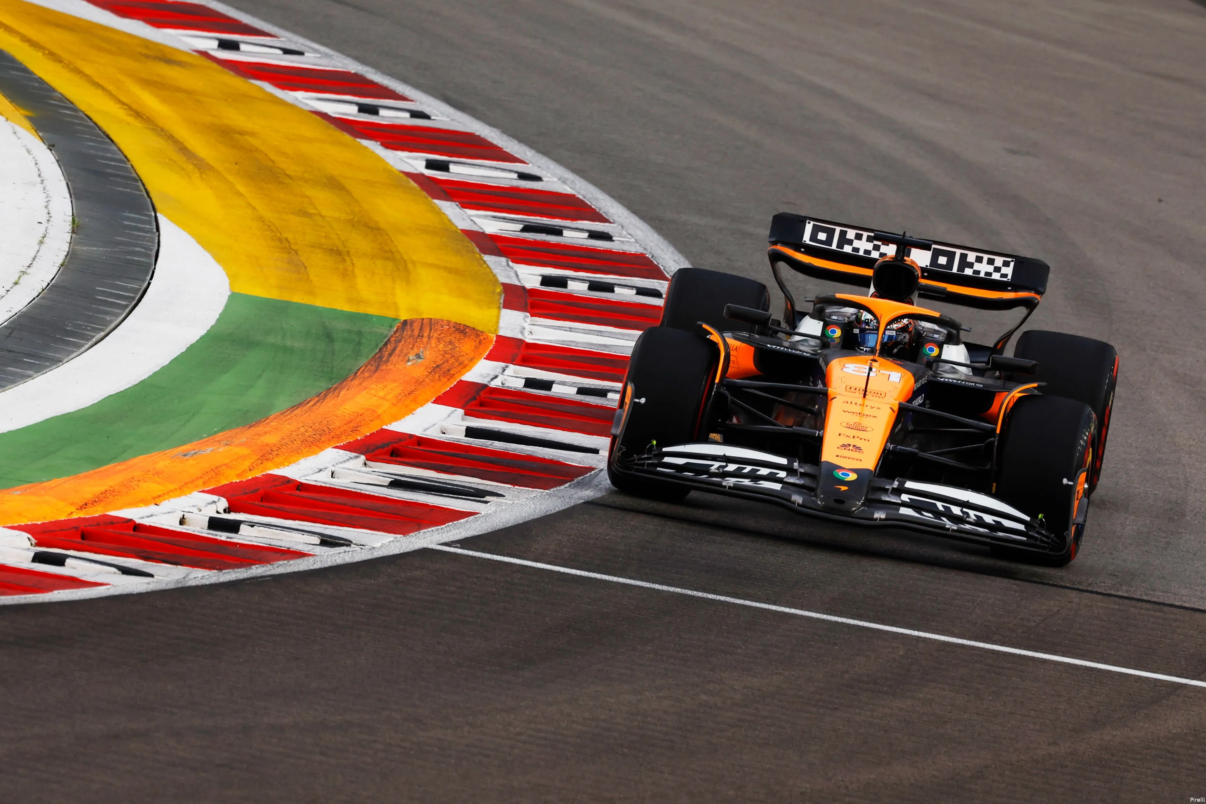 piastri mclaren singapore vrijdag 2024 1