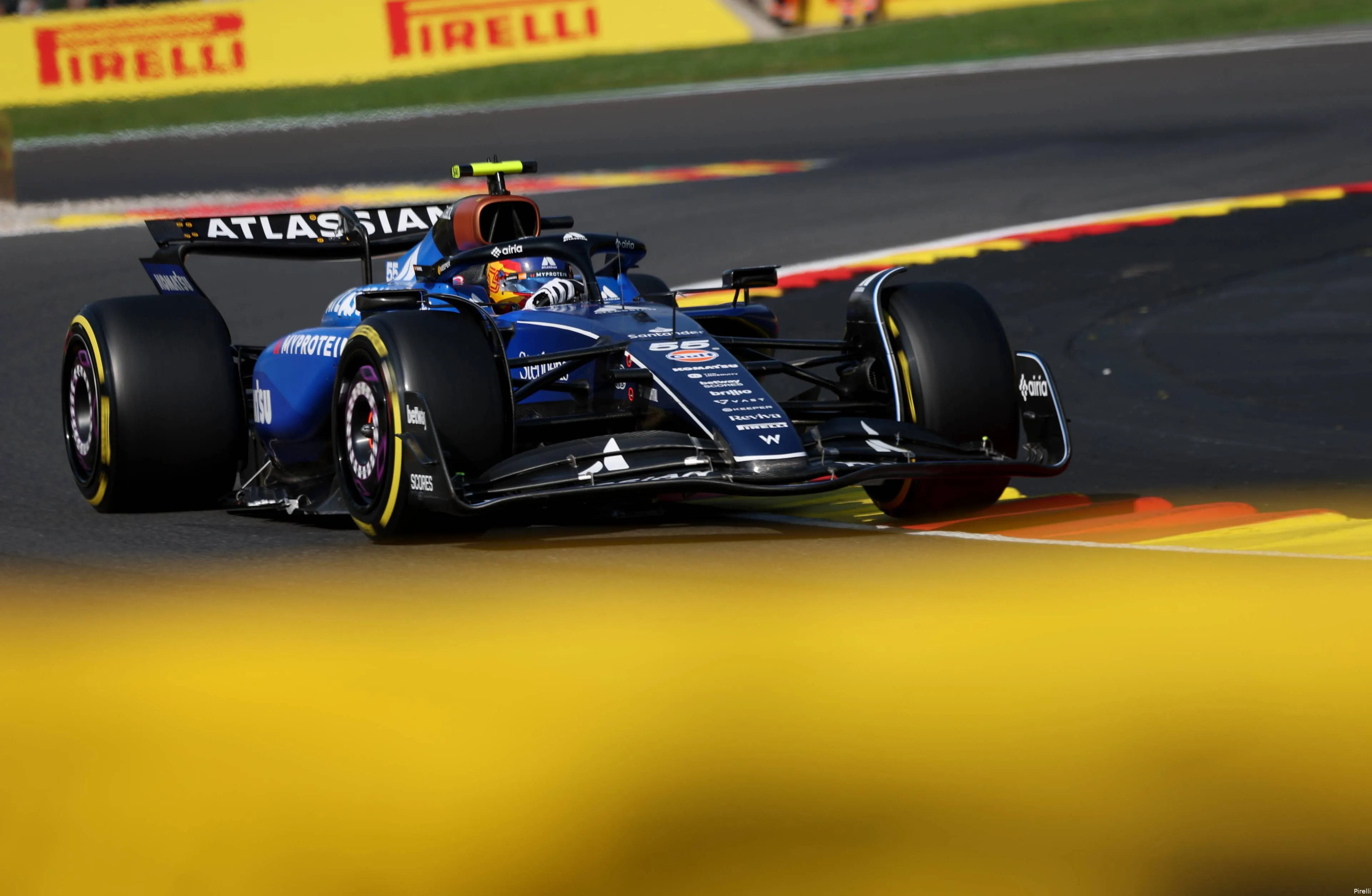 pirelli-williams-carlos-sainz-gp-belgie-2025-vrijdag