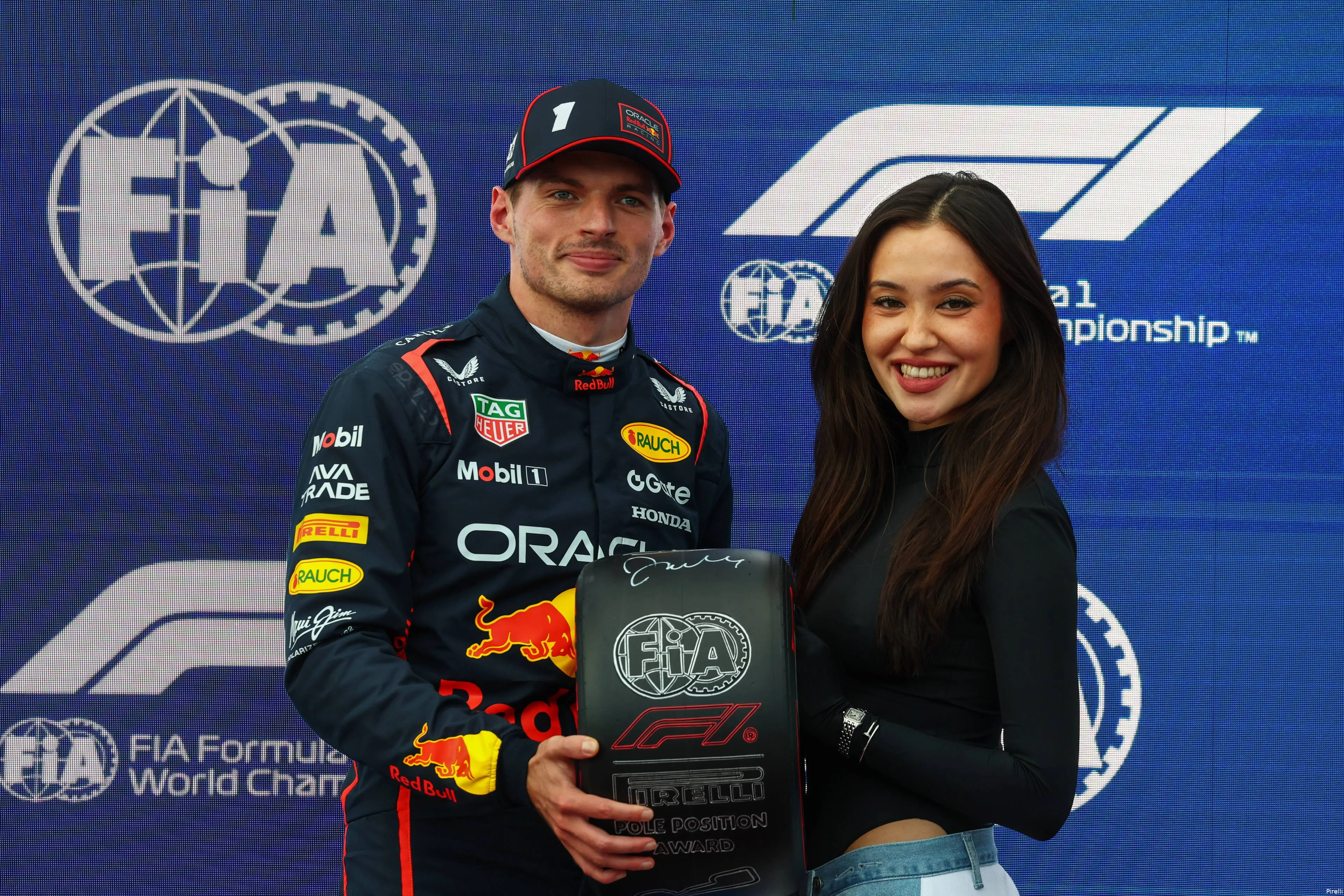 pirelli-max-verstappen-red-bull-racing-gp-azerbeidzjan-2025-zaterdag-pole-2