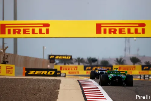 <i>Teams vrezen voor crashes op de rechte stukken.</i>