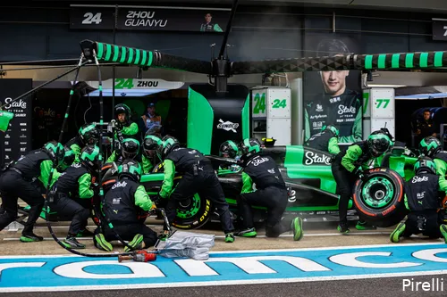 zhou guanyu stake 17 sunday silverstone 2024