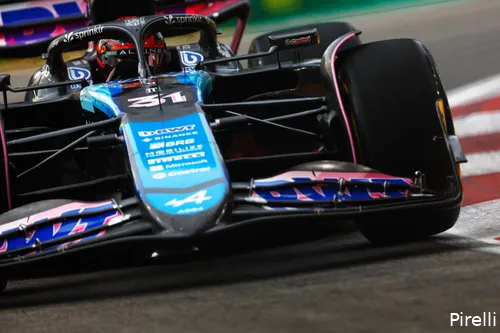 Alpine-coureur Esteban Ocon in actie.