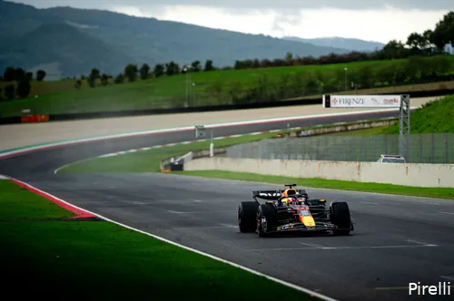 testpirelli mugello redbullliamlawson4