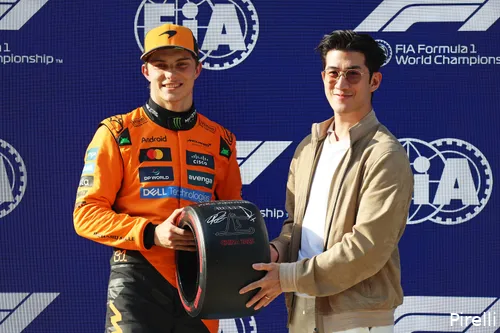 oscar piastri shanghai 2025 mclaren poleposition