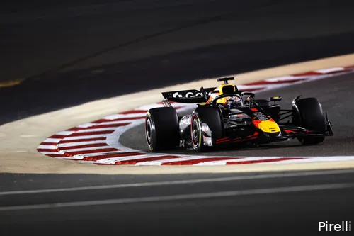 pirelli max verstappen red bull racing testdag 3 bahrein 2025 2