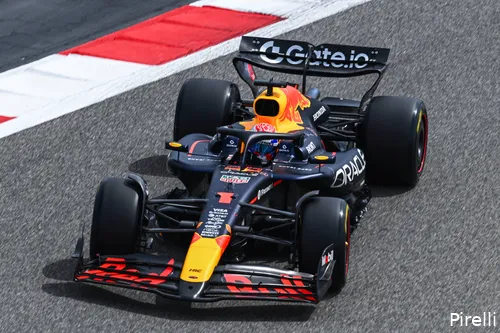 pirelli max verstappen red bull racing testdag 3 bahrein 2025 5