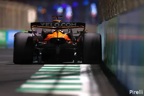 pirelli mclaren oscar piastri gp saoedi arabie 2025 zaterdag
