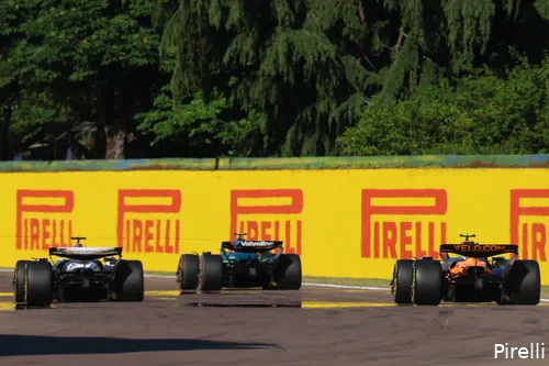 Norris werd tweede in Imola vandaag, achter Max Verstappen.&nbsp;