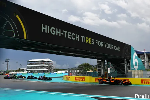 <i>Ook bij de Lego-race had McLaren flink wat snelheid.</i>