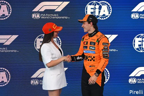 Piastri pakte poleposition voor de Grand Prix van Spanje.