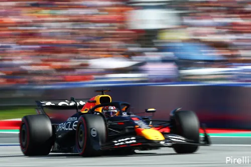 Verstappen moest genoegen nemen met P7 na de kwalificatie.