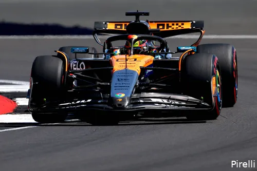 oscar piastri mclaren livery 6 friday silverstone 2025