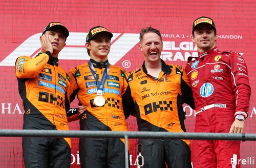 podium-2025-belgie-lando-norris-oscar-piastri-charles-leclerc