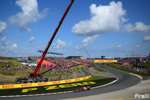 pirelli-ferrari-lewis-hamilton-gp-nederland-2025-zaterdag
