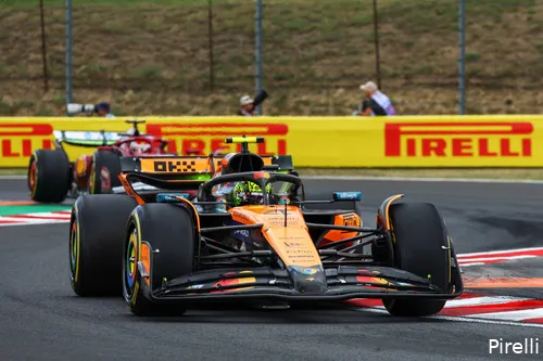 pirelli-lando-norris-mclaren-gp-hongarije-2025-vrijdag-2