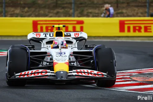 pirelli-liam-lawson-visa-cash-app-racing-bulls-gp-hongarije-2025-vrijdag