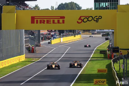 oscar-piastri-lando-norris-mclaren-monza-italië