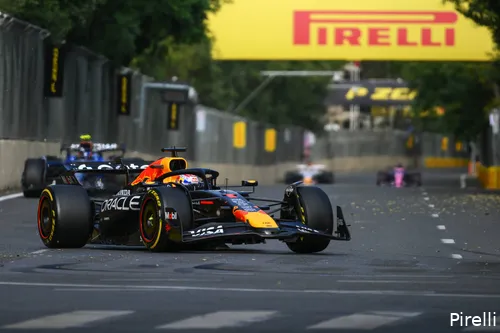 pirelli-max-verstappen-red-bull-racing-gp-azerbeidzjan-2025-zaterdag
