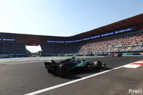 george-russell-mercedes-mexico-zaterdag-2025