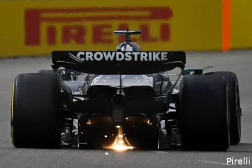 george-russell-mercedes-vrijdag-singapore-2025