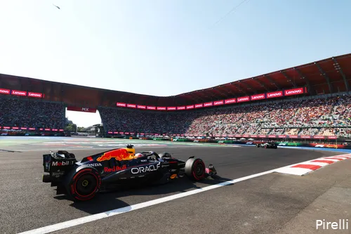 max-verstappen-red-bull-racing-mexico-zaterdag-2025