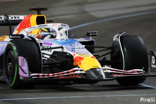 isack-hadjar-racing-bulls-regen-3-firday-lasvegas-2025