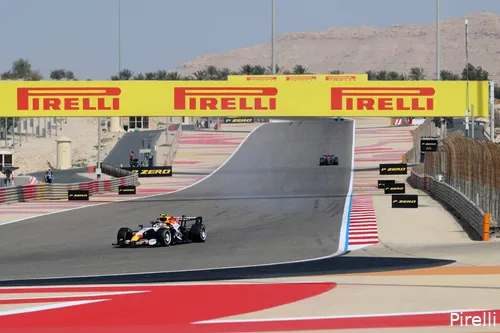 liam-lawson-racing-bulls-bahrein-wintertest-dag1-1