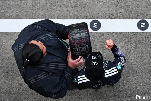 kimi-antonelli-mercedes-poleposition-55-saturday-suzuka-2026