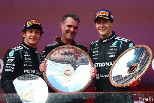 pirelli-mercedes-george-russell-gp-australie-zondag-2026-andrea kimi antonelli